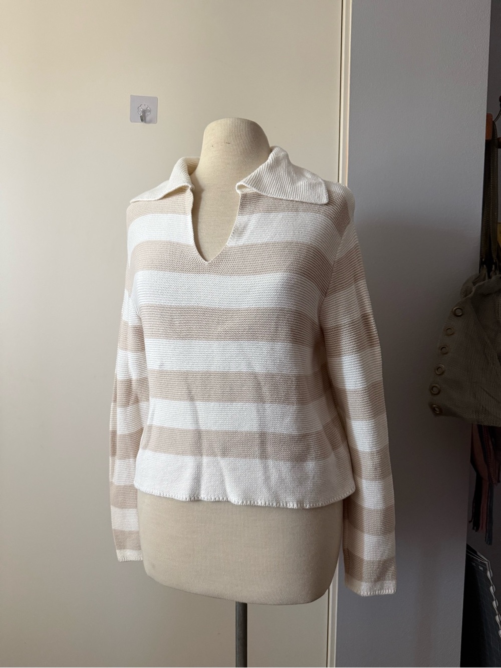 Moon & Madison knit sweater Large